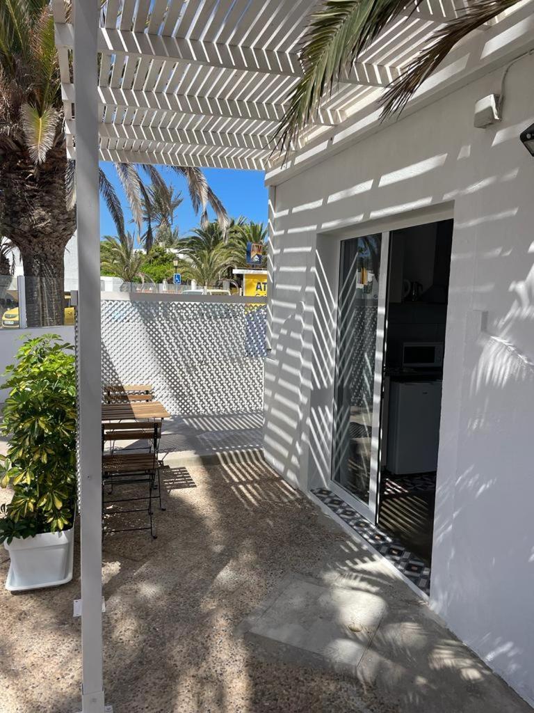 Apartamentos Punta Elena Beach Corralejo Exteriör bild